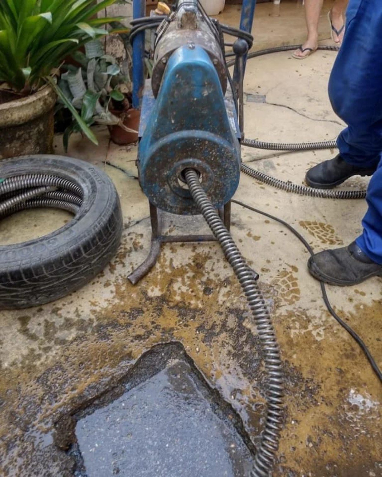 Desentupimento de Vaso Sanitário - foto real de serviço